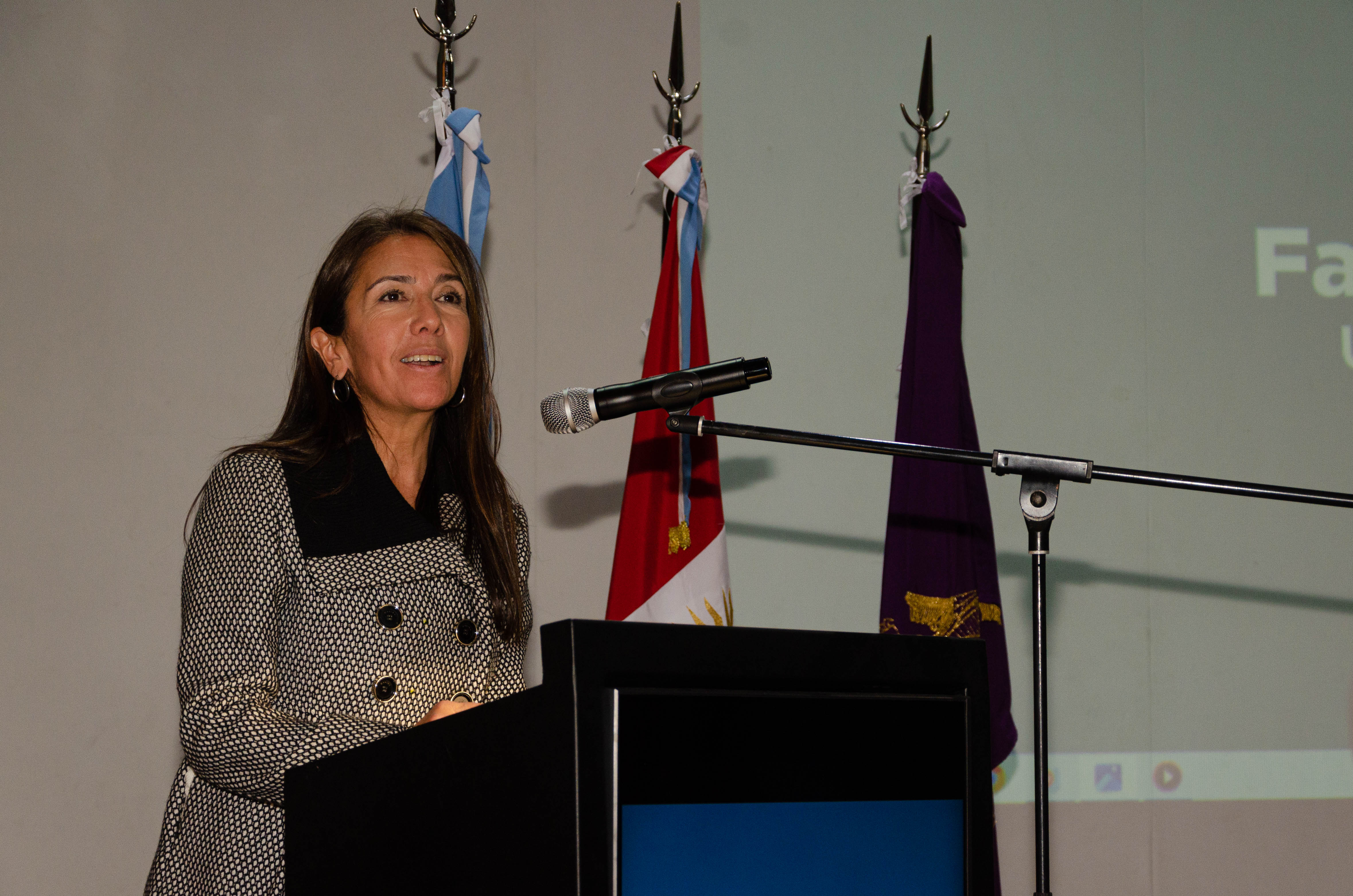 Prof. Dra. Mariana Inés Carvajal